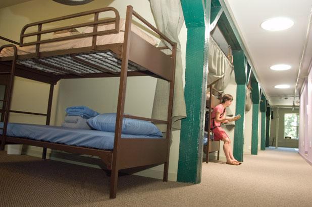The Burlington Hostel Екстериор снимка