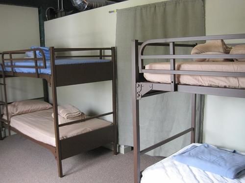 The Burlington Hostel Екстериор снимка